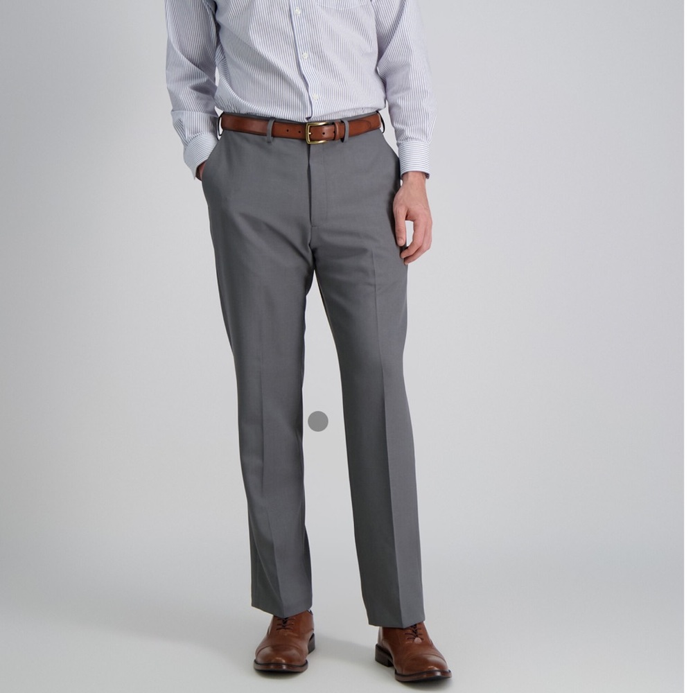 HAGGAR mens dress pants. Gray, size 34 waist. Nice quality and professional
